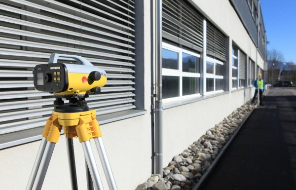 máy thủy bình điện tử GeoMax ZDL700